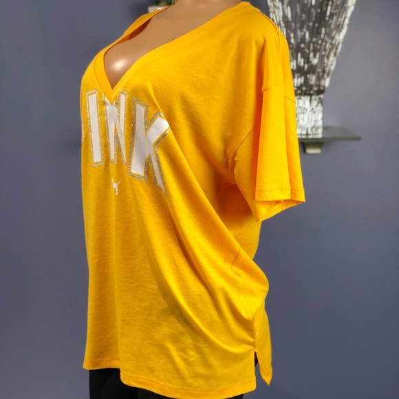 PINK Victoria’s Secret Campus Tee NWOT - Picture 4 of 7